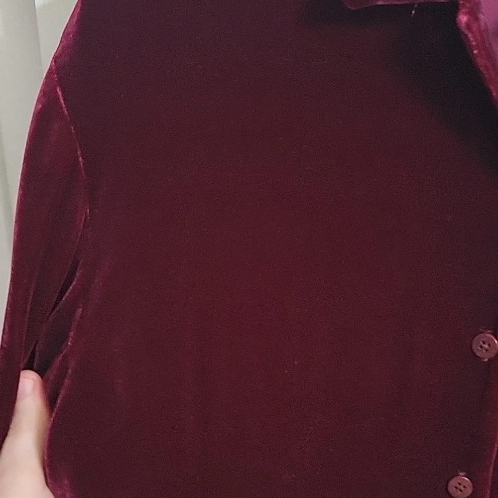 Eileen Fisher Deep Wine Burgundy Red Velvet Silk Blouse, Size S - Picture 2 of 8